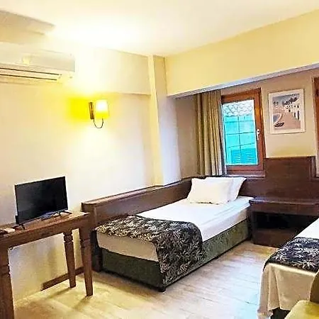 Mitos Hotel