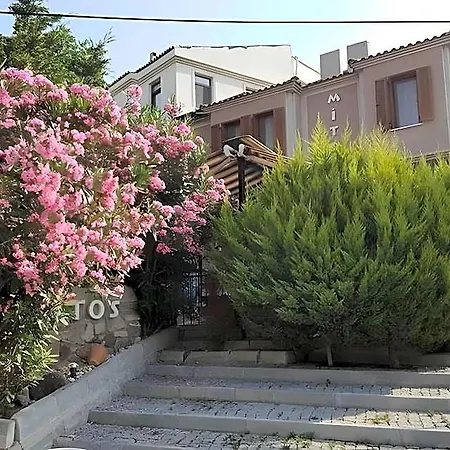 Mitos Hotel